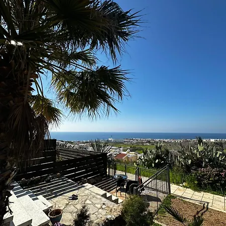 Two Bedroom Sea View Townhouse-villa Libellula بيت للعطل Klorakas