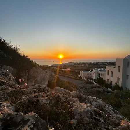 Two Bedroom Sea View Townhouse-villa Libellula Klorakas