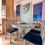 Сasa de vacaciones Two Bedroom Sea View Townhouse-villa Libellula Klorakas