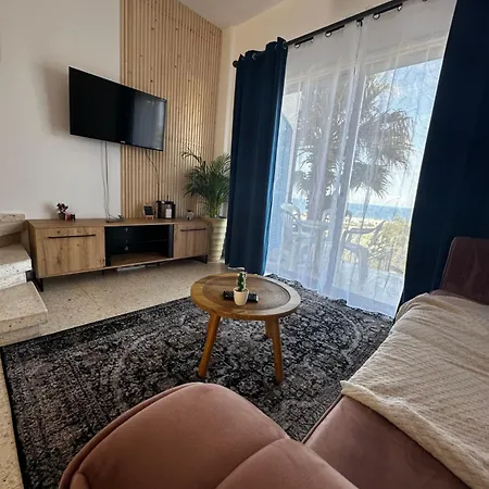 Two Bedroom Sea View Townhouse-villa Libellula Vakantiehuis Klorakas