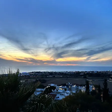 Σπίτι διακοπών Two Bedroom Sea View Townhouse-villa Libellula Χλώρακα