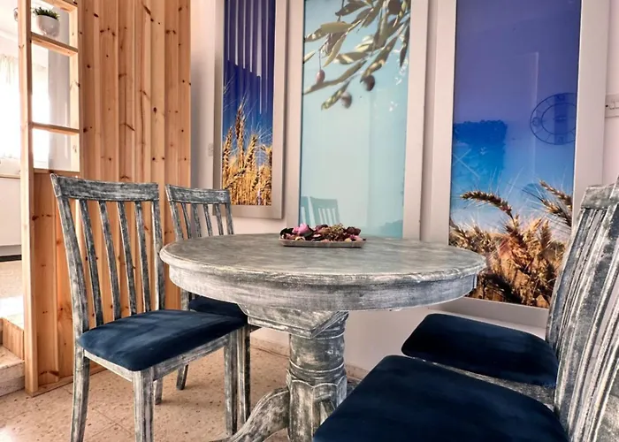 Feriehus Two Bedroom Sea View Townhouse-villa Libellula Klorakas