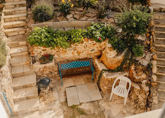 Two Bedroom Sea View Townhouse-villa Libellula Feriehus *